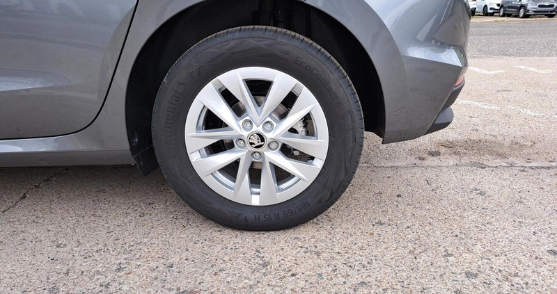Skoda Fabia cena 102950 przebieg: 1, rok produkcji 2024 z Szczecin małe 781